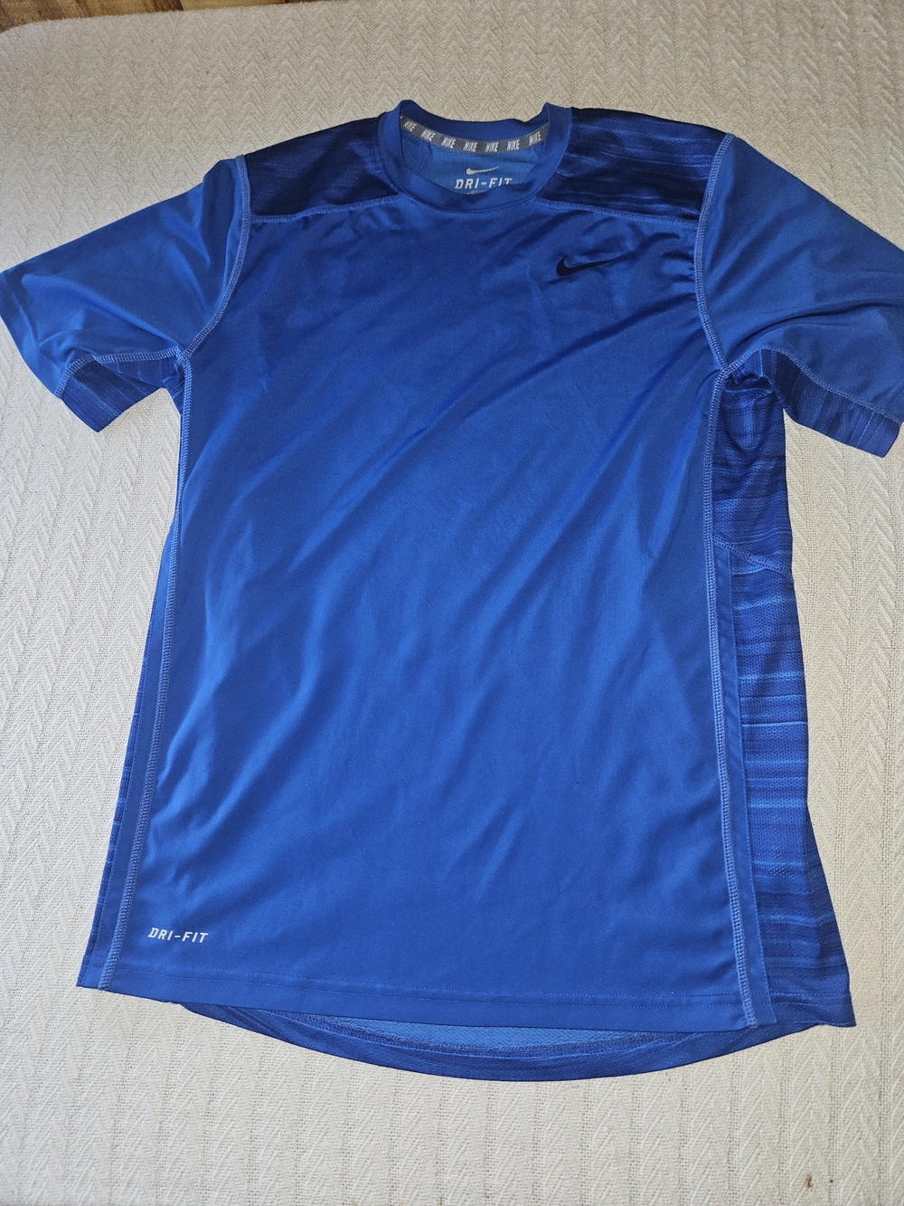 Nike Men’s Blue Dri-FIT Athletic Shirt